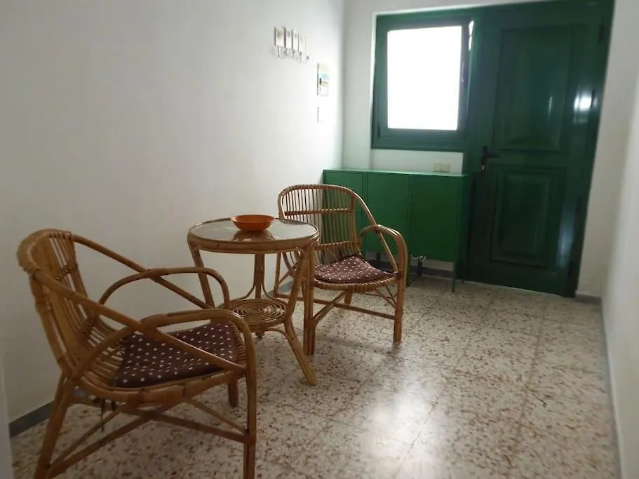 Holiday home Ganzes Haus, Terrasse, Meerblick, 100M Zum Strand La Jaca